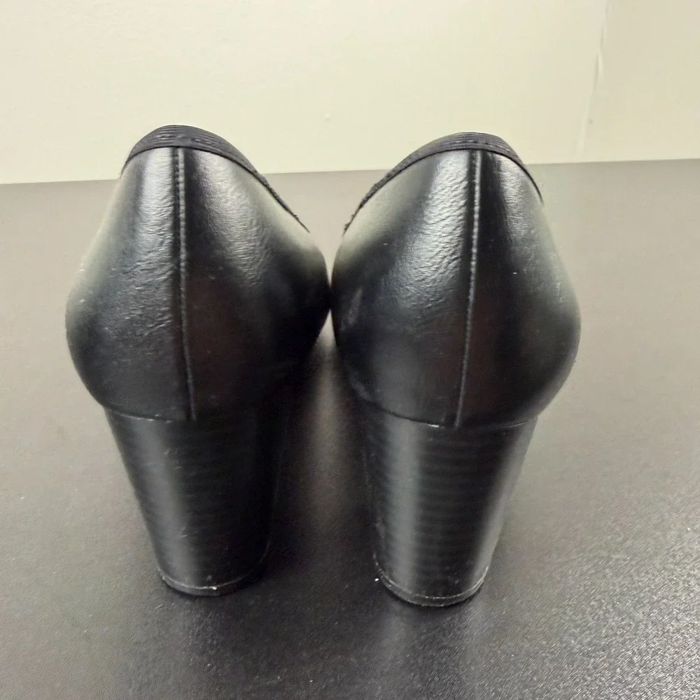 Naturalizer Naomi Pumps Women 9.5M Black Leather Block Heel Comfort Shoes Career